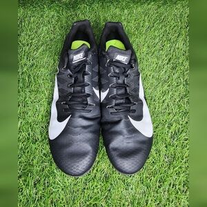 Nike Men's Black and White Athletic Shoes
